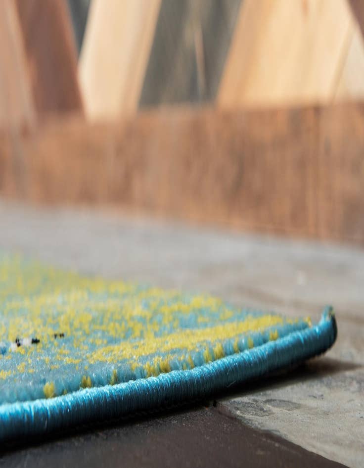 Detail image of  7' x 10' Ankara Rug