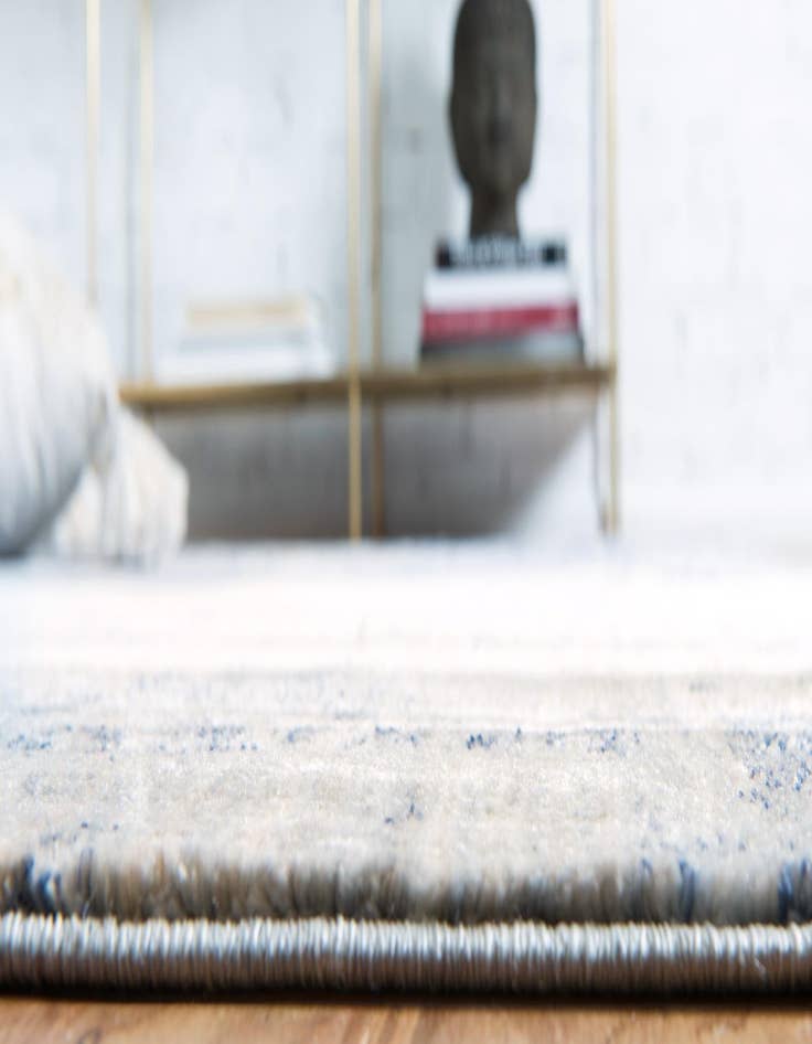 Detail image of  5' x 8' Apollo Rug