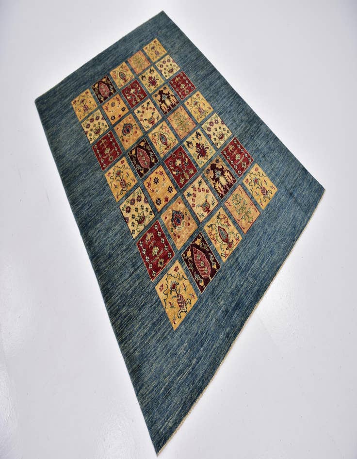 Detail image of  4' 10 x 6' 8  Hand Knotted Ariana Ziegler Rug