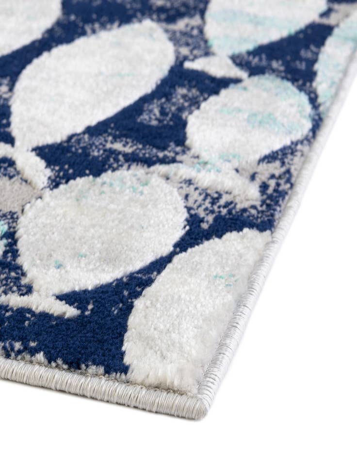 Detail image of  5' 3 x 8' Ariel Rug