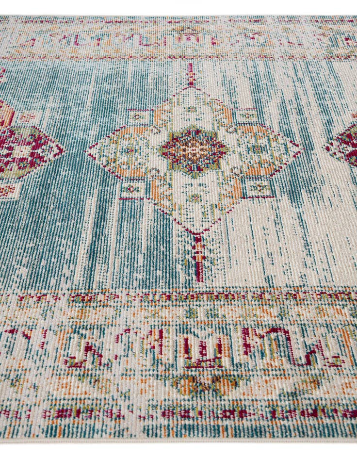 Detail image of  5' 4 x 7' 3 Arlington Rug