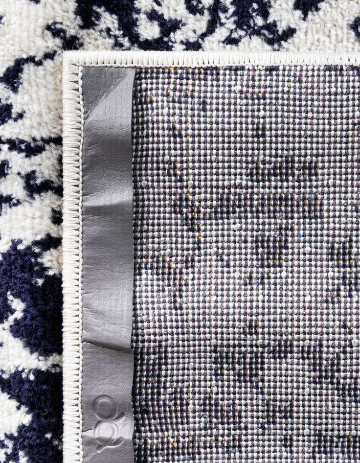 Detail image of  10' x 14' Arlington Rug