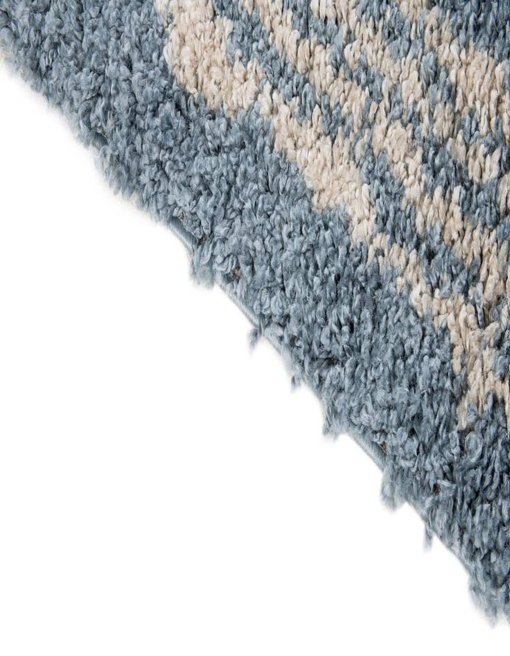 Detail image of 5' 3 x 7' 9 Athena Shag Rug