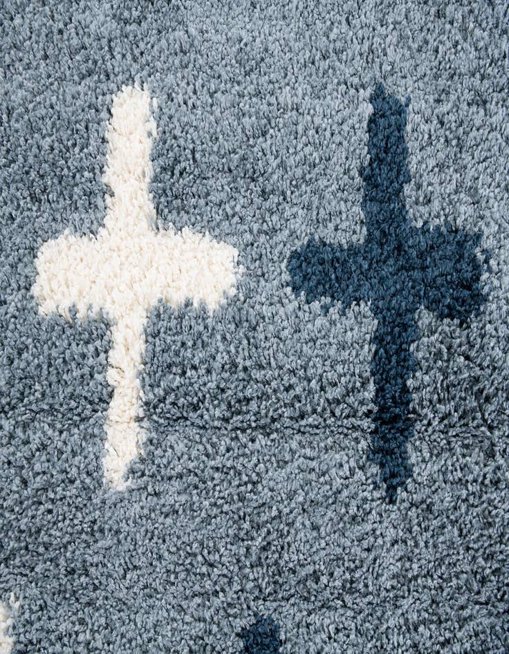 Detail image of  5' 4 x 7' 7 Athena Shag Rug