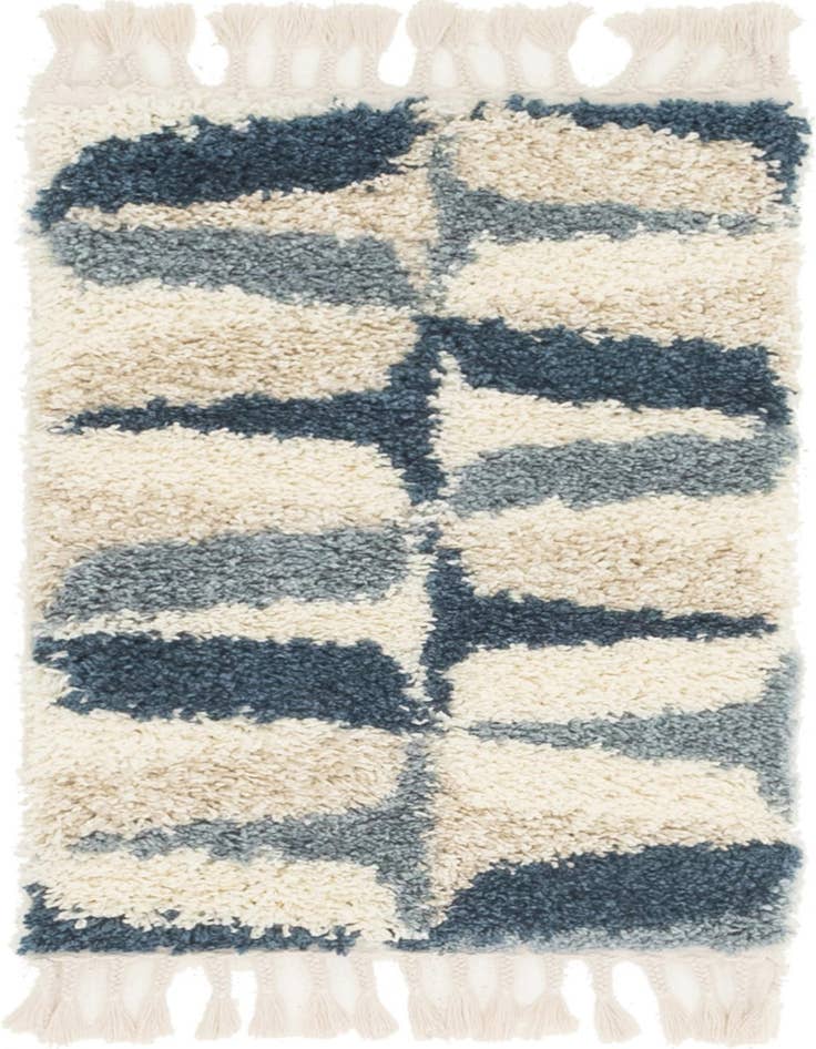 Detail image of  2' 2 x 3' Athena Shag Rug