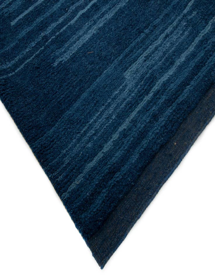 Detail image of  8' 6 x 10' 1 Atlas Tibet Wool Rug