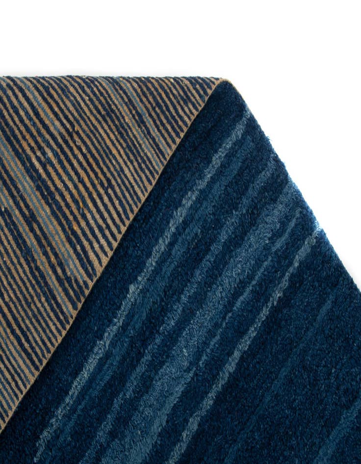 Detail image of  8' 6 x 10' 1 Atlas Tibet Wool Rug