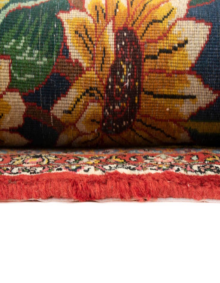 Detail image of  3' 5 x 4' 10  Hand Knotted Bachtiar Persian Wool Rug