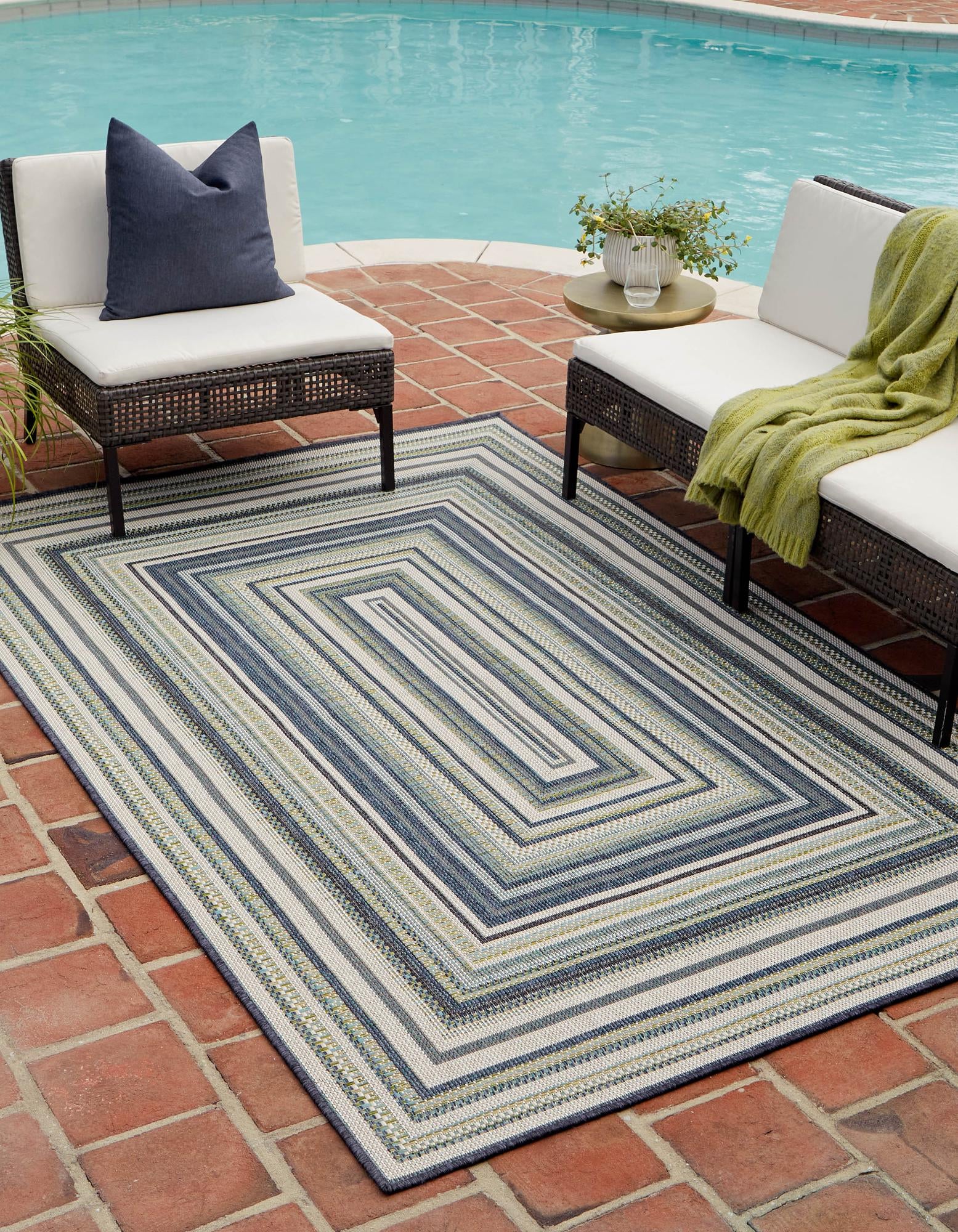 Blue 6' x 9' Baja Indoor / Outdoor Rug | Rugs.com