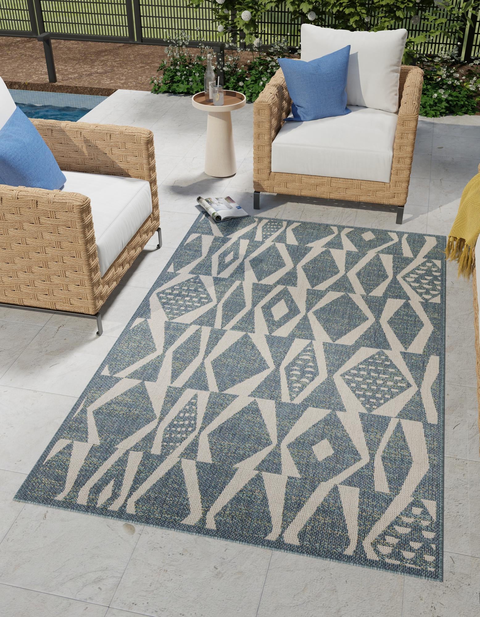 Blue 5' 3 x 8' Baja Indoor / Outdoor Rug | Rugs.com