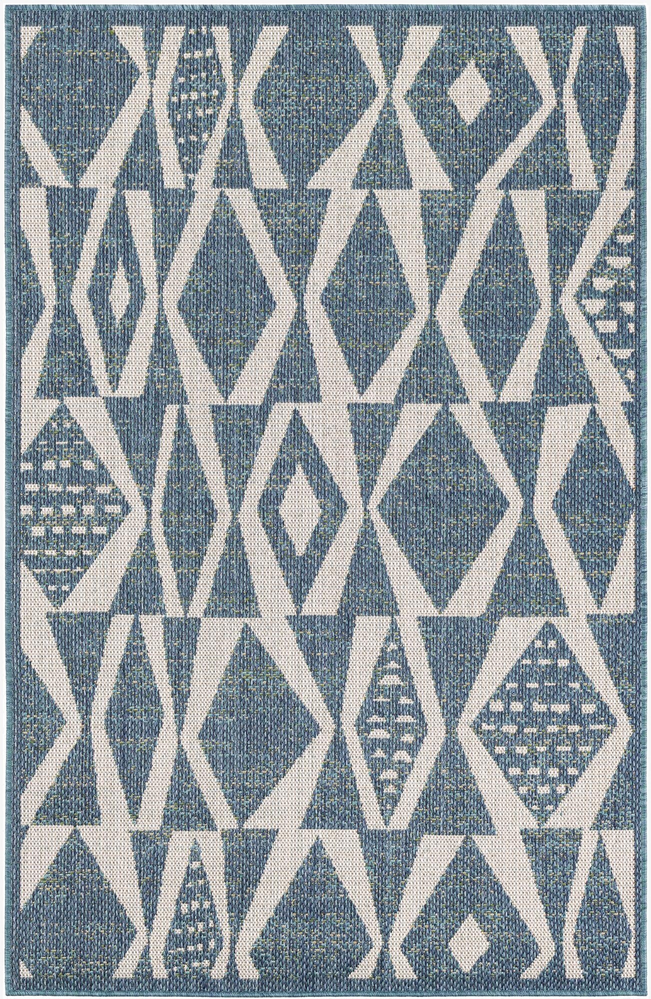  4' 1 x 6' 1  Washable Baja Indoor / Outdoor Rug