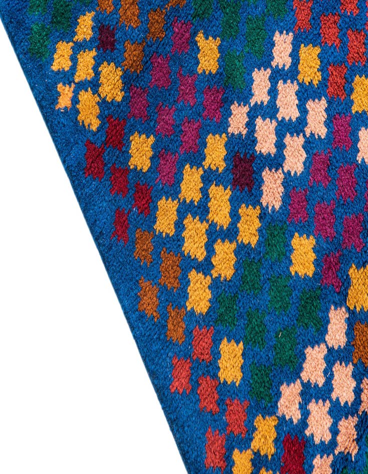 Detail image of  2' 9 x 4' 7  Hand Knotted Balouch Wool Rug