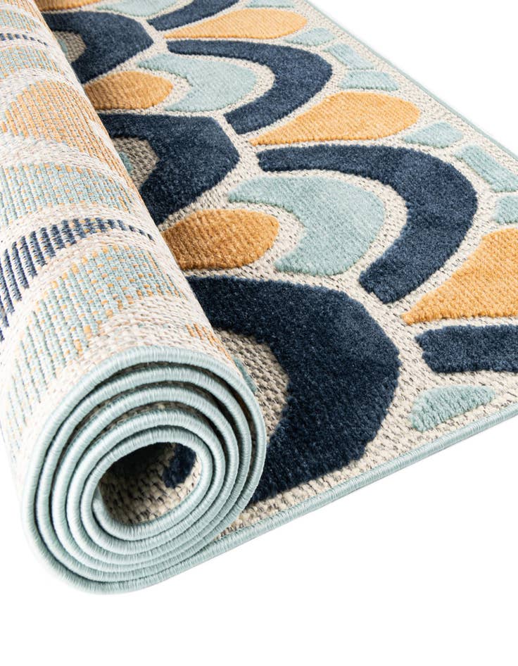 Detail image of  6' x 9'  Washable Belize Indoor / Outdoor Rug