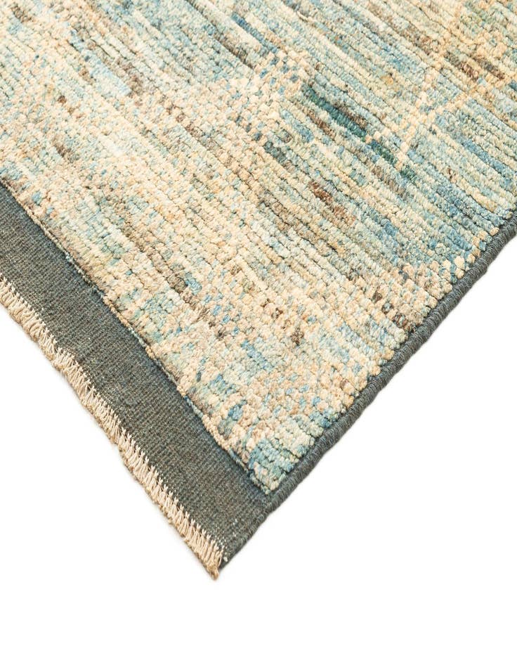 Detail image of  6' 2 x 8' 10 Beni Marok Rug