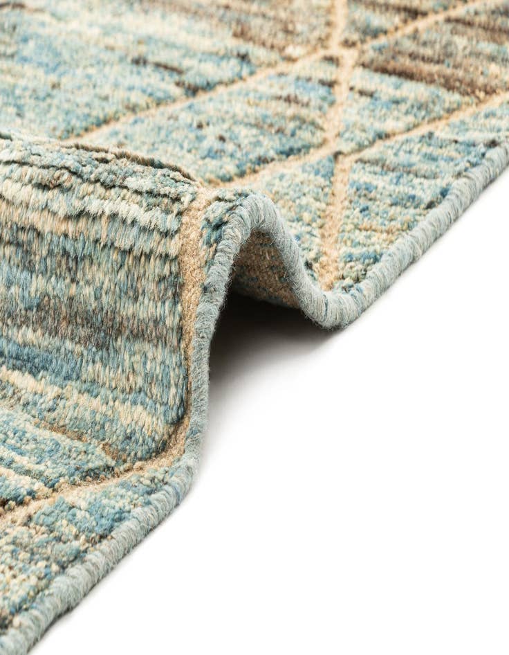 Detail image of  5' 6 x 7' 7 Beni Marok Rug