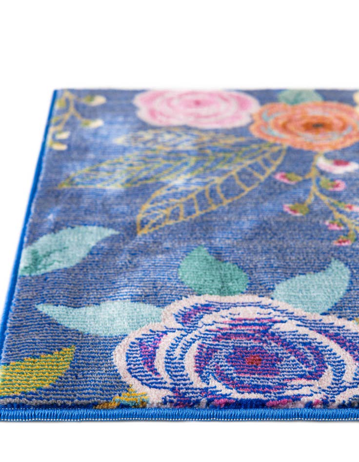 Detail image of  10' x 13' Blossom Rug