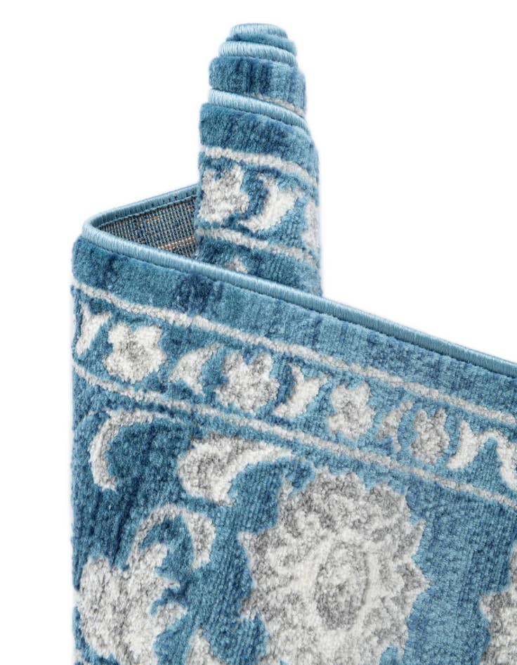 Detail image of  9' x 12' Boston Rug