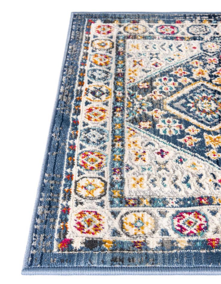 Detail image of  4' x 6' Budapest Rug
