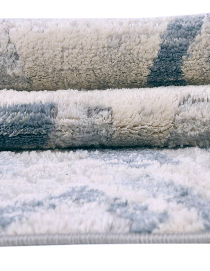 Detail image of  5' x 8' Caspian Rug