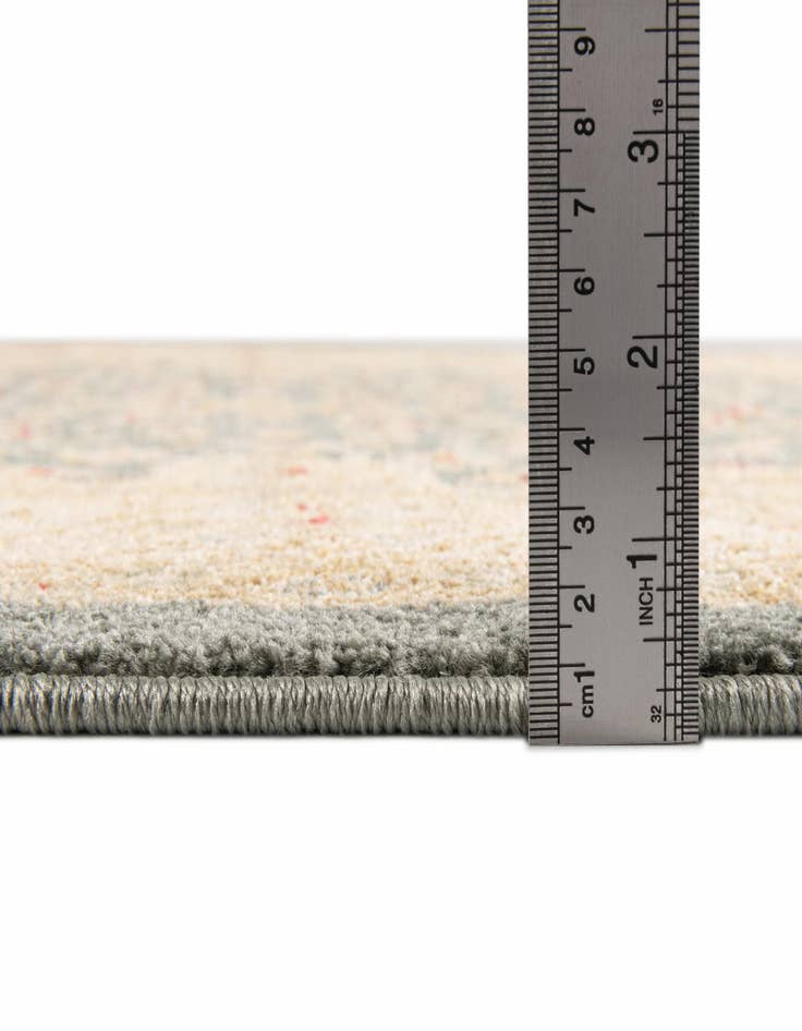 Detail image of  3' 3 x 5' 3 Chelsea Rug