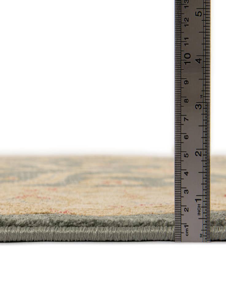 Detail image of  7' x 10' Chelsea Rug