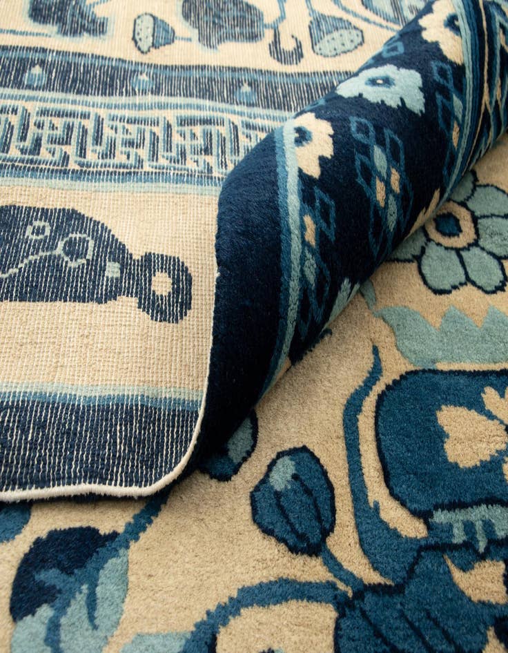 Detail image of  8' 11 x 11' 7  Hand Knotted China Rug