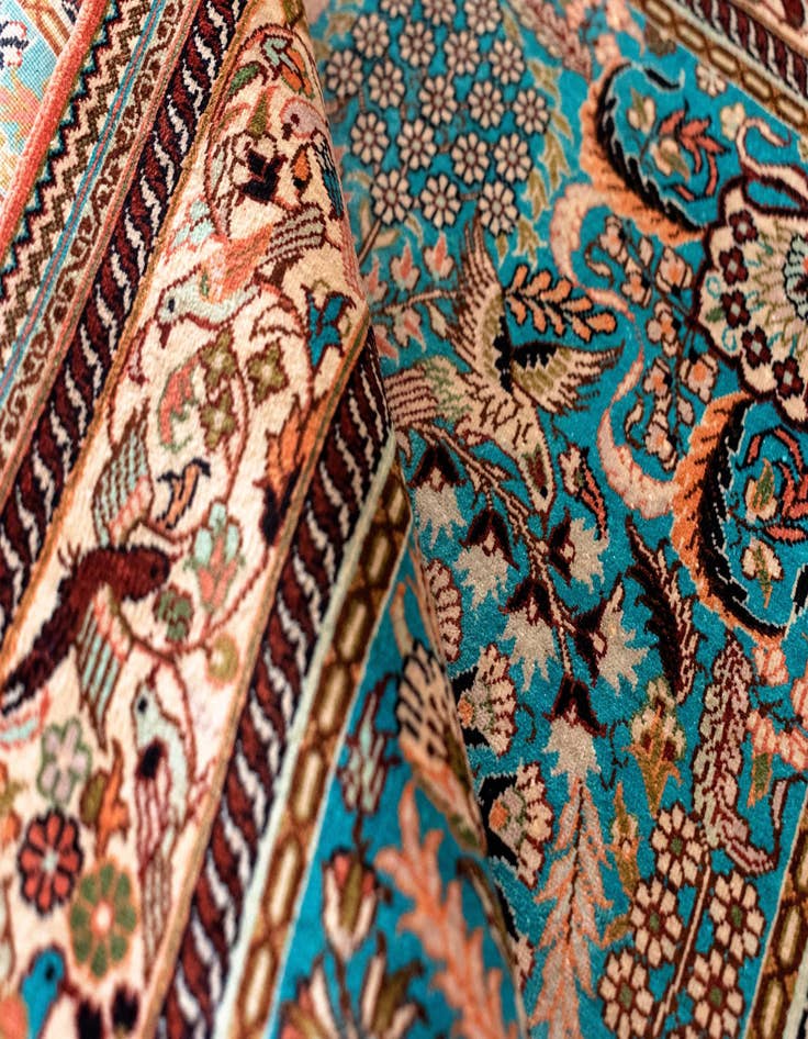 Detail image of 2' x 3' China Silk Rug