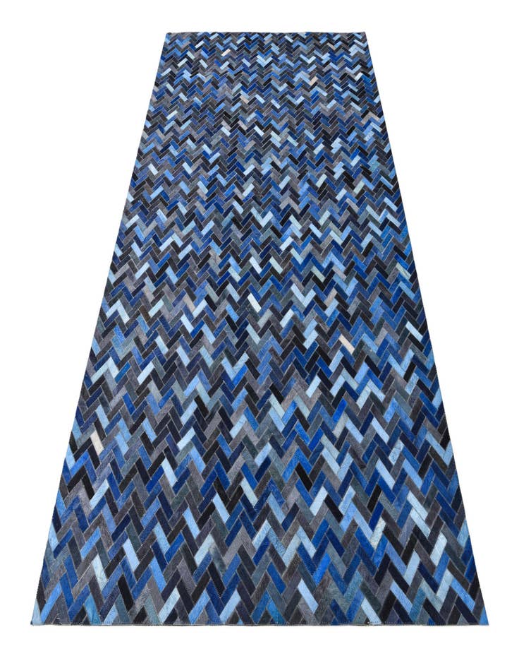 Detail image of  5' 1 x 8' Cowhide Rug