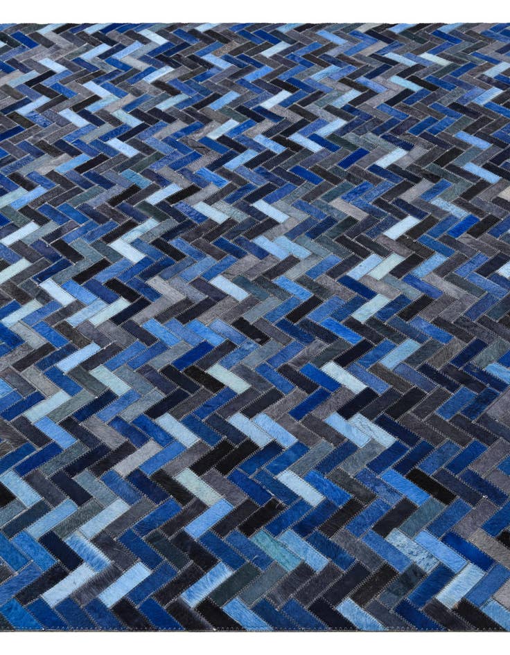 Detail image of  5' 1 x 8' Cowhide Rug