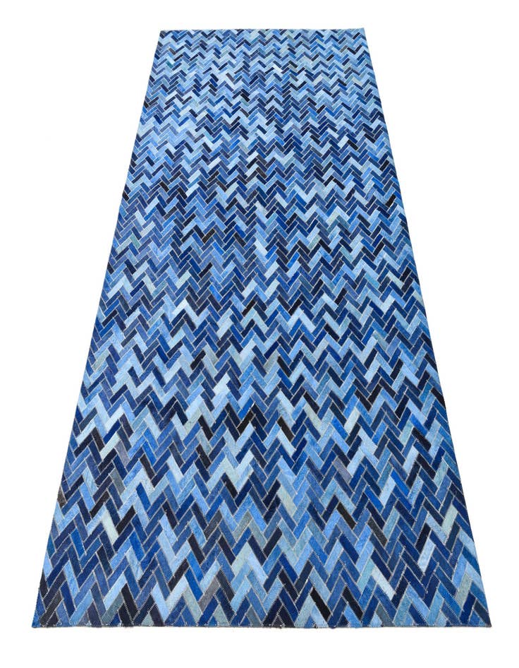 Detail image of  4' 10 x 7' 9 Cowhide Rug