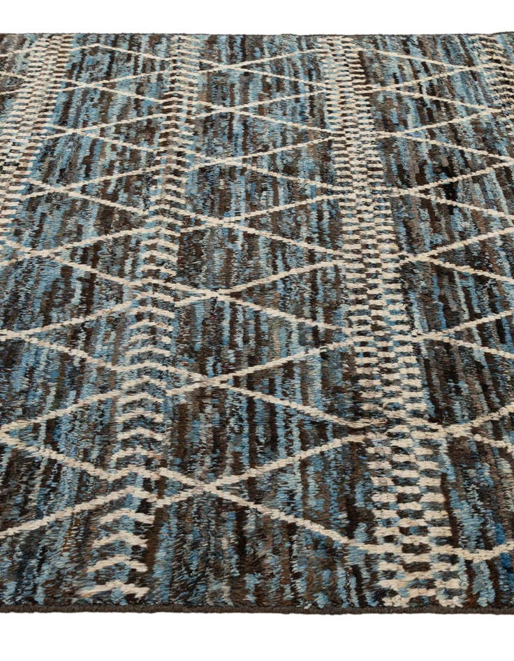 Detail image of  6' 9 x 10' 1  Hand Knotted Darya Wool Rug