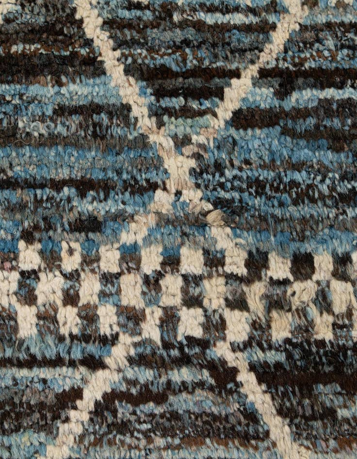Detail image of  6' 9 x 10' 1  Hand Knotted Darya Wool Rug