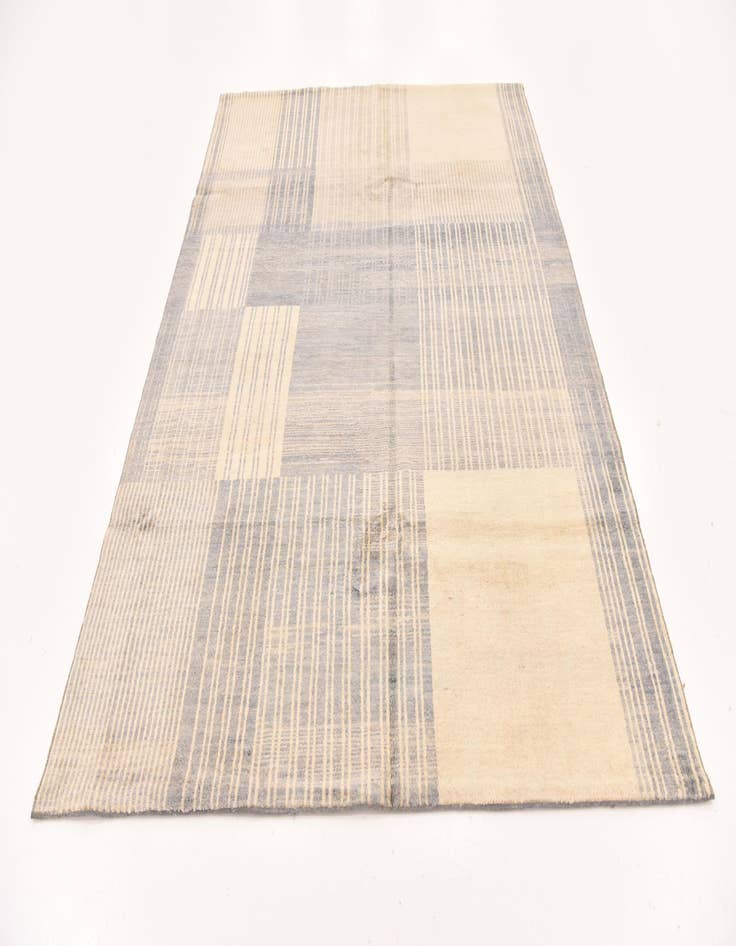 Detail image of  5' 9 x 7' 9  Hand Knotted Darya Wool Rug