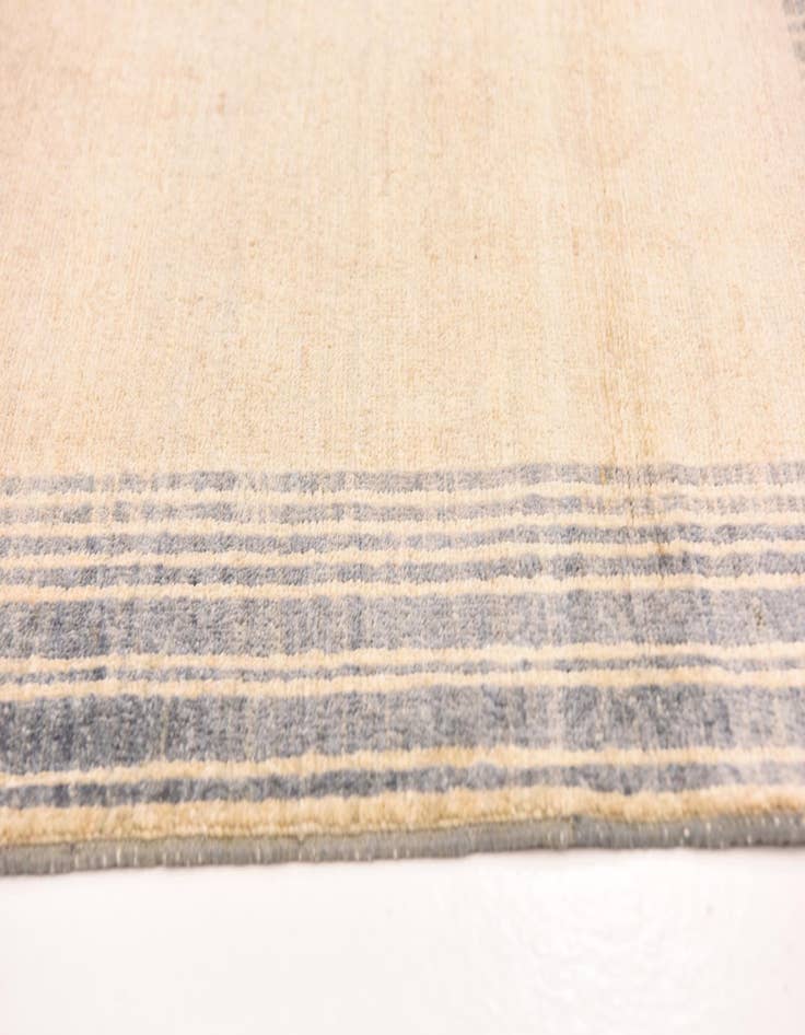 Detail image of  5' 9 x 7' 9  Hand Knotted Darya Wool Rug