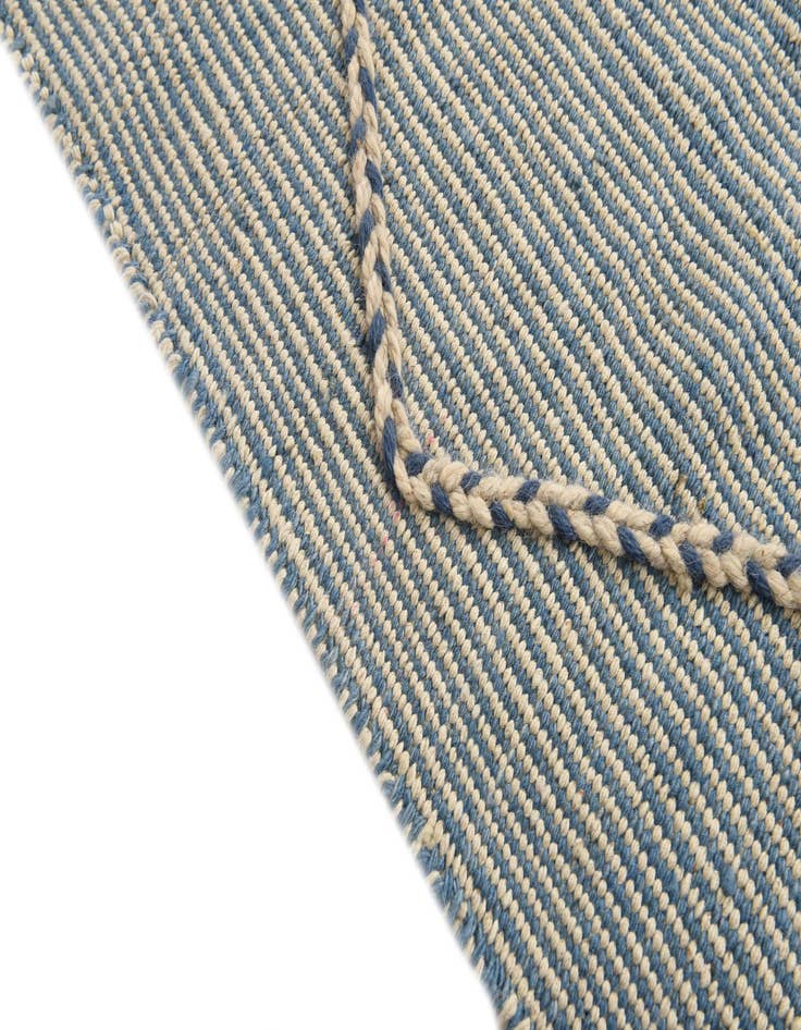 Detail image of  5' 3 x 8' 5  Hand Knotted Darya Wool Rug