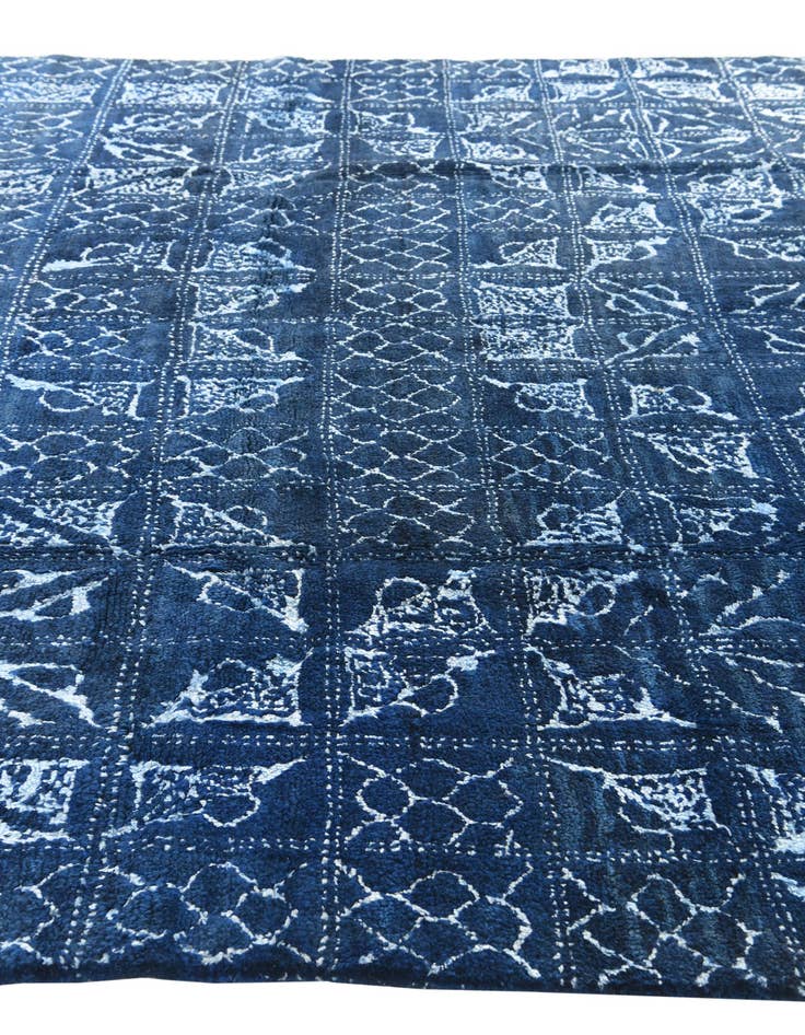 Detail image of  8' x 10'  Hand Knotted Darya Rug