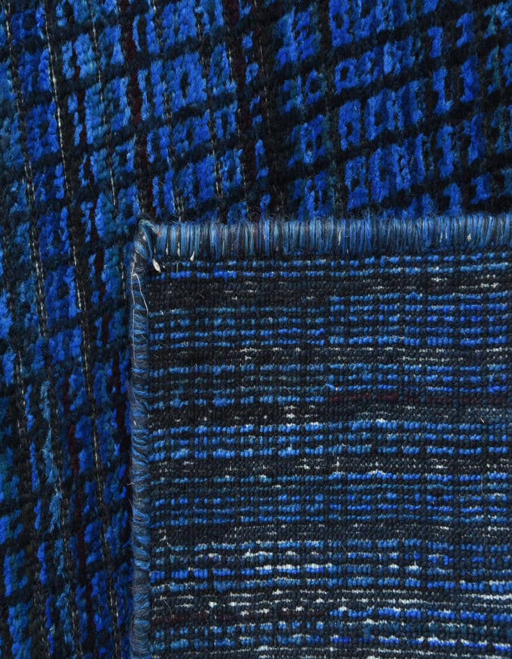 Detail image of  7' 10 x 10'  Hand Knotted Darya Wool Rug