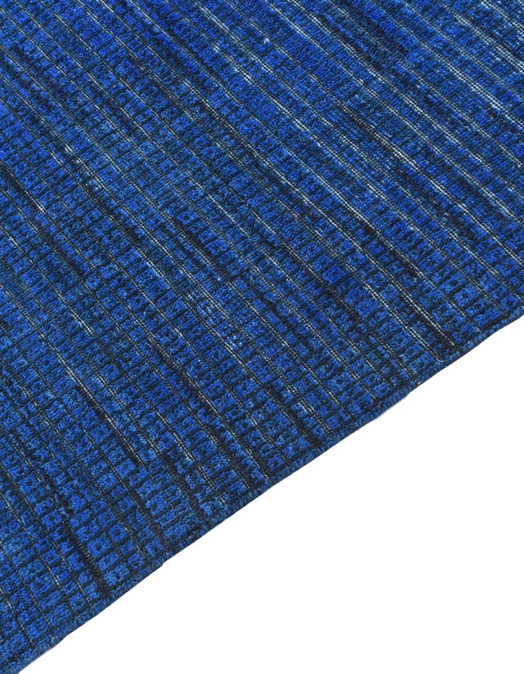 Detail image of  6' 2 x 9' 8  Hand Knotted Darya Wool Rug