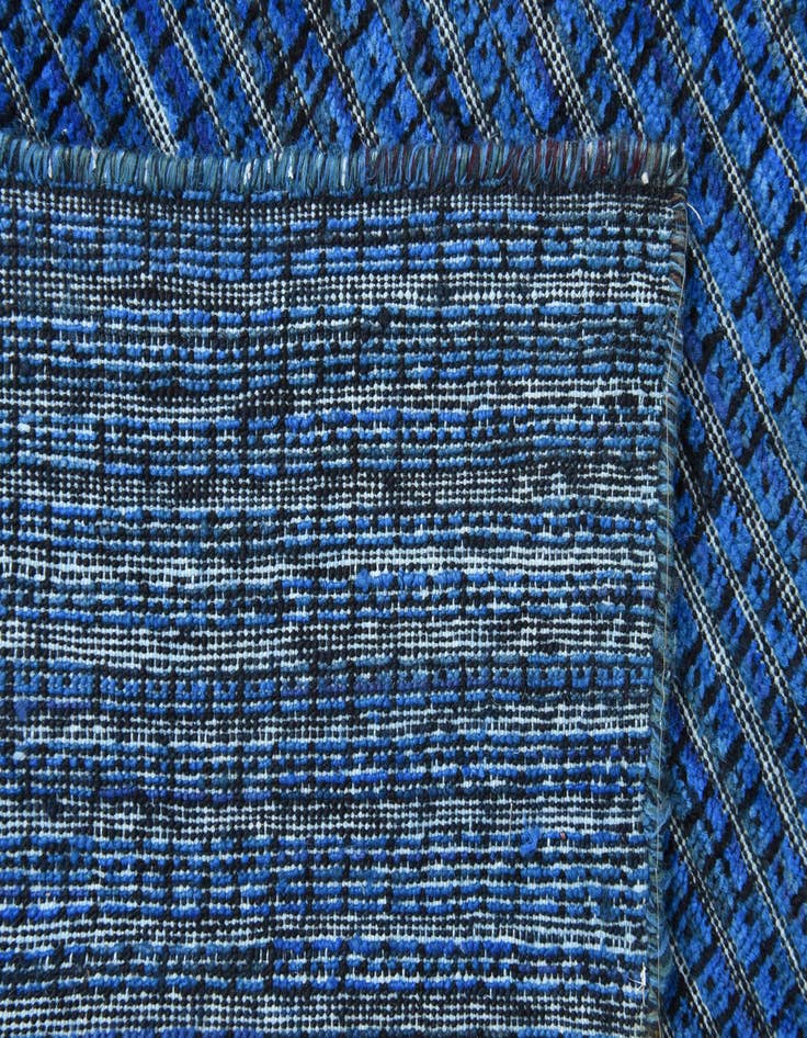 Detail image of  4' 8 x 6' 4  Hand Knotted Darya Wool Rug