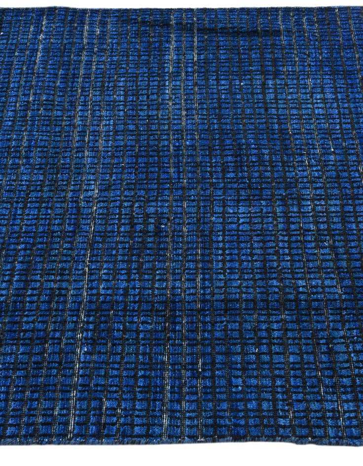 Detail image of  3' 8 x 5' 7  Hand Knotted Darya Wool Rug