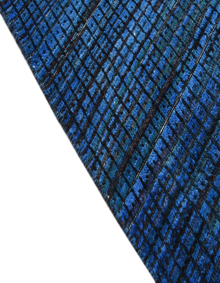 Detail image of  5' 1 x 7' 11  Hand Knotted Darya Wool Rug