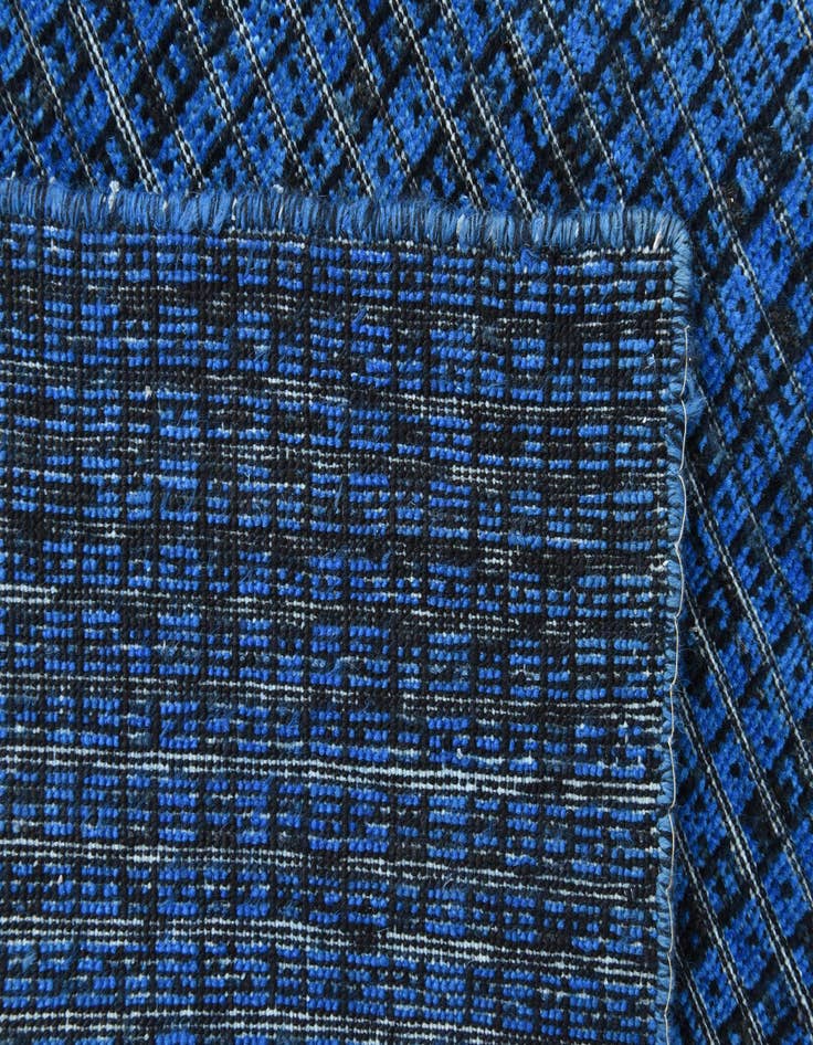 Detail image of  5' x 6' 4  Hand Knotted Darya Wool Rug