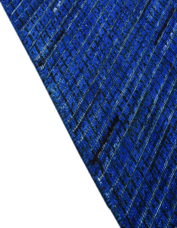 Detail image of  6' 2 x 9' 11  Hand Knotted Darya Wool Rug