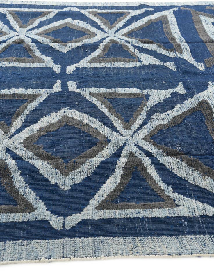 Detail image of  7' 9 x 10' 10  Hand Knotted Darya Wool Rug