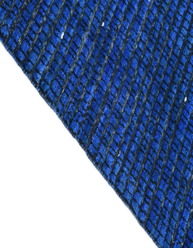 Detail image of  3' 9 x 5' 10  Hand Knotted Darya Wool Rug