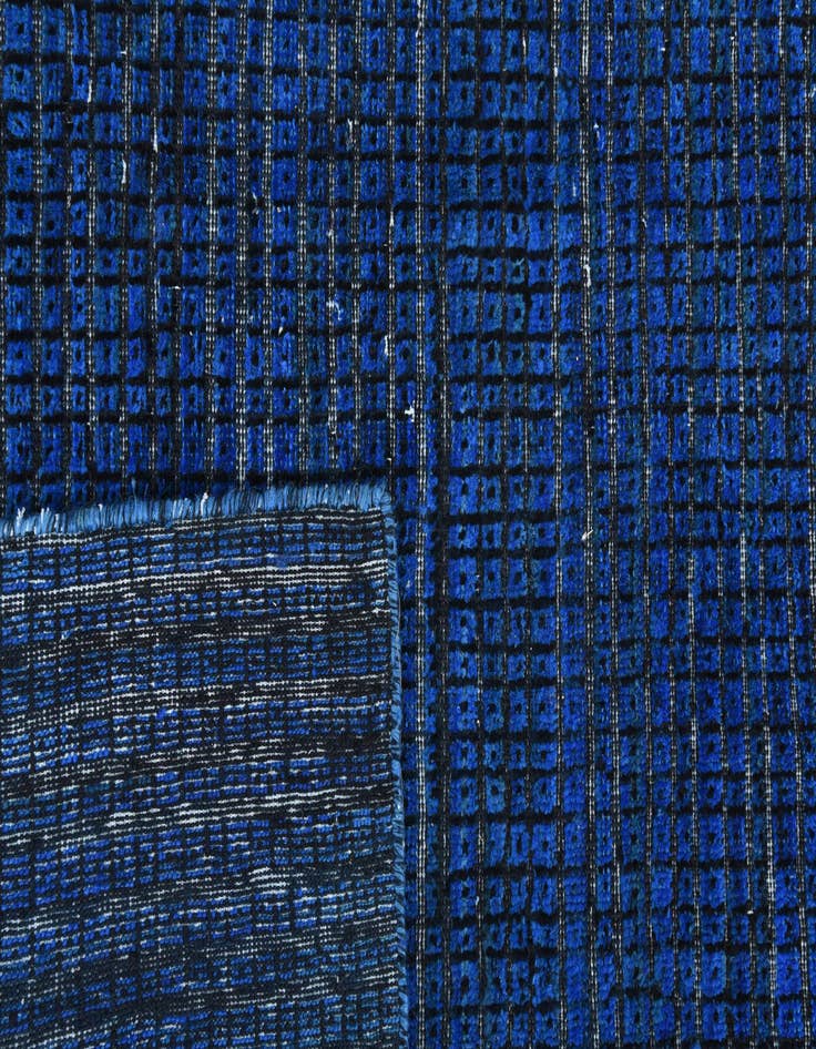 Detail image of  7' 9 x 9' 11  Hand Knotted Darya Wool Rug