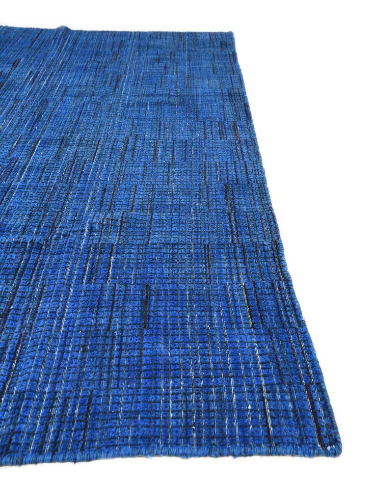 Detail image of  7' 7 x 9' 9  Hand Knotted Darya Wool Rug