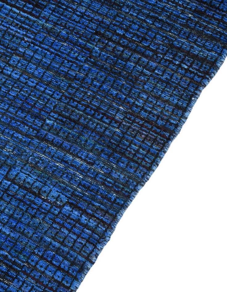 Detail image of  7' 9 x 9' 9  Hand Knotted Darya Wool Rug