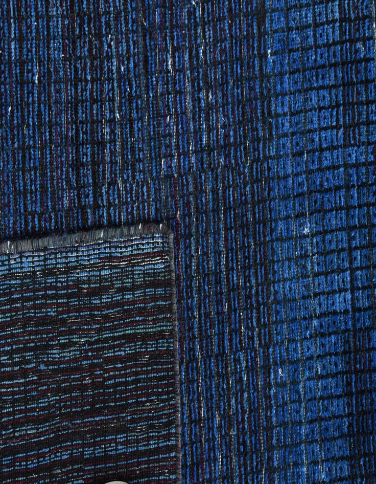 Detail image of  7' 9 x 10' 5  Hand Knotted Darya Wool Rug