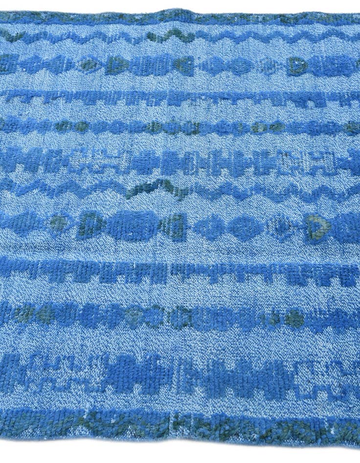 Detail image of  4' x 6' 2  Hand Knotted Darya Wool Rug